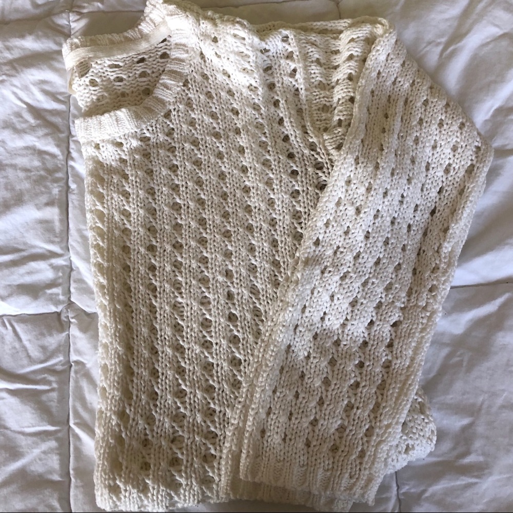 H&M 100% Acrylic Sweater Black size M
